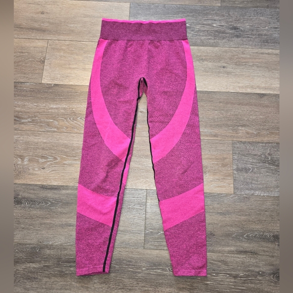PINK Victoria's Secret Pants - Pink Victoria's Secret Women's Medium Leggings Pants